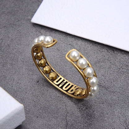 DIB21 Classic gold-plated women bracelets  Jewelry