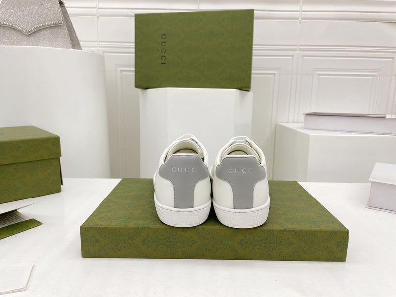 MJGS32 Men35-40 and women 40-45 shoes sneakers With box