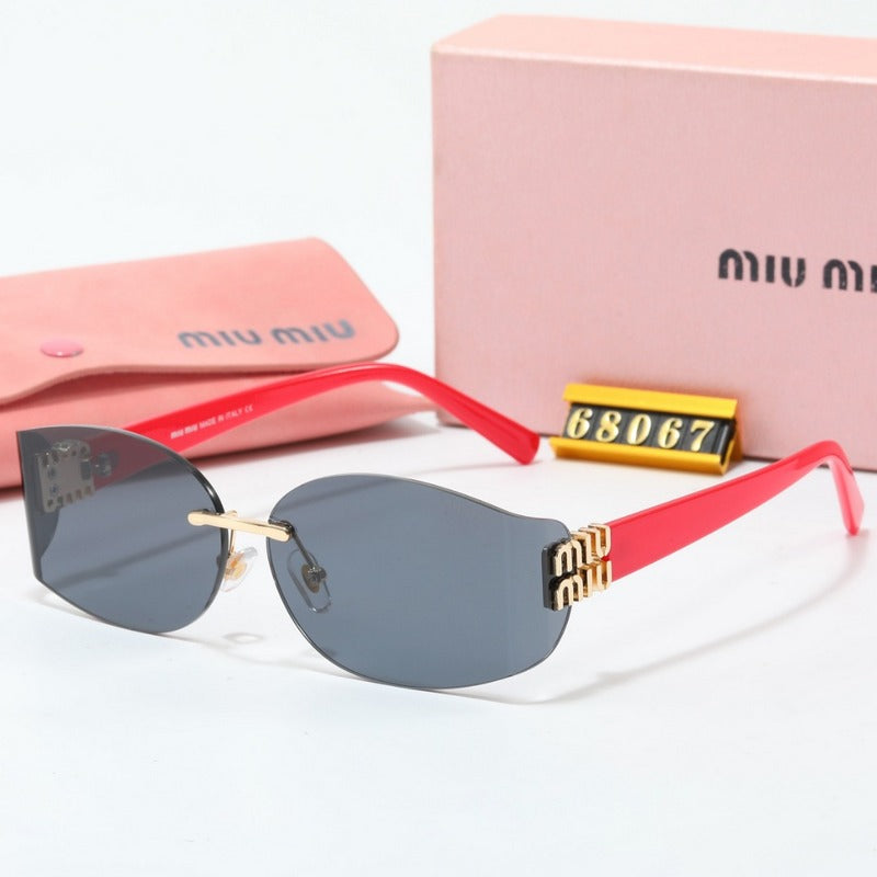 68057 Sunglasses with box