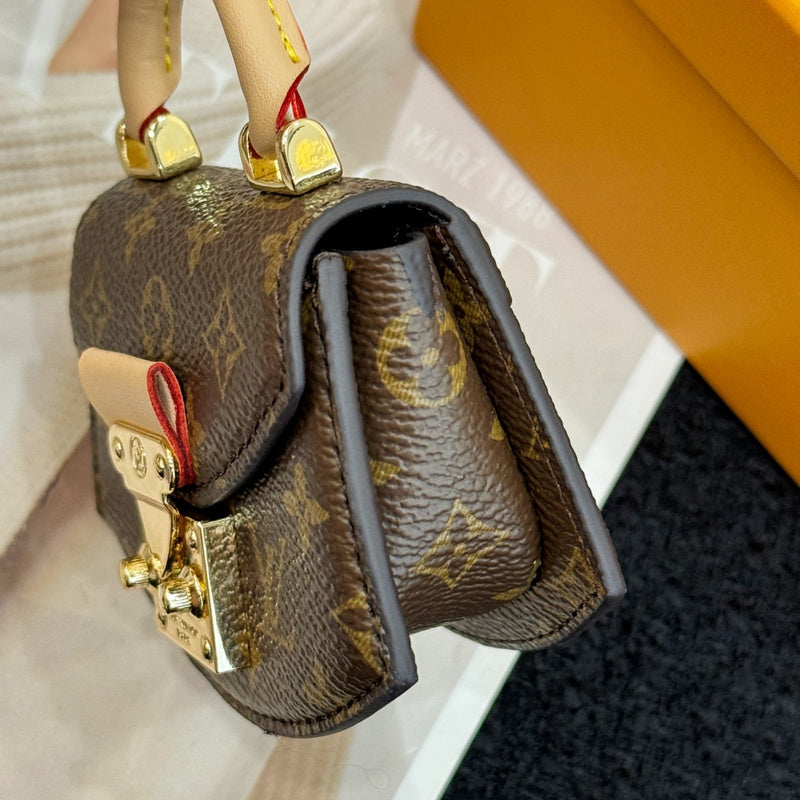 JK31 Key Chain Decorative small 12×10×3CM bag