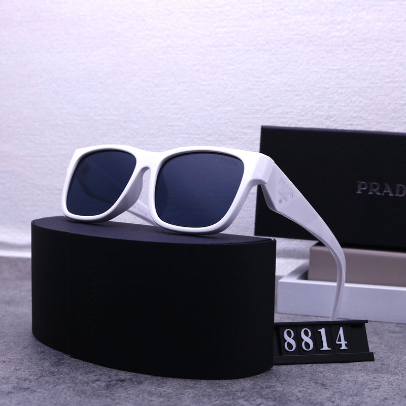 8814 Sunglasses with box