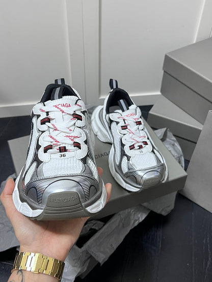 MBS9 Fashion women's and men's sneakers 35-44 shoes with box