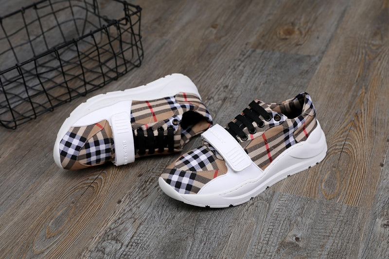 OBS2 Women Leathers shoes size 36-41 with box