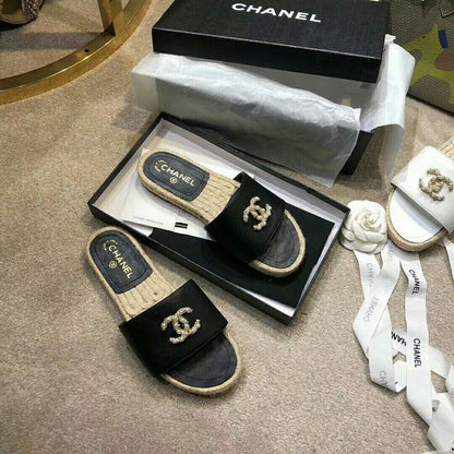 MCS0 Leather slippers shoes 35-40 With box