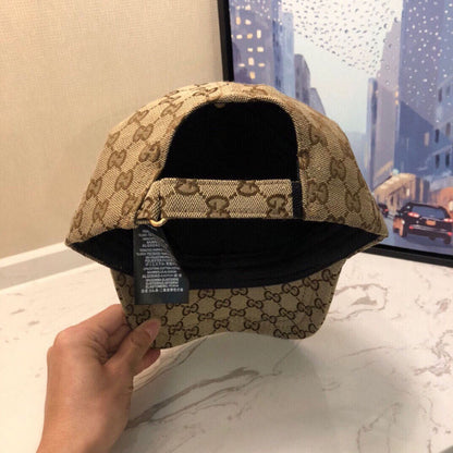 GUH6 Classic Presbyopia Leather Label Baseball Cap