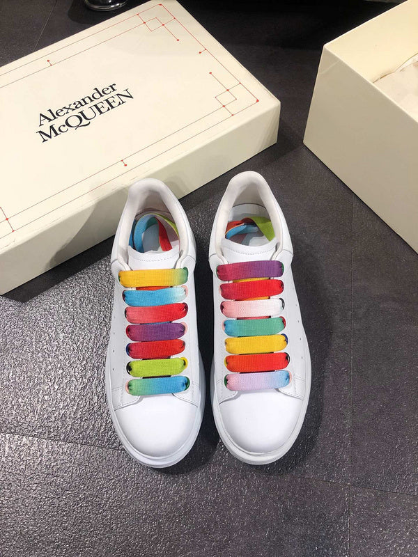 MKS13 shoes with all packing