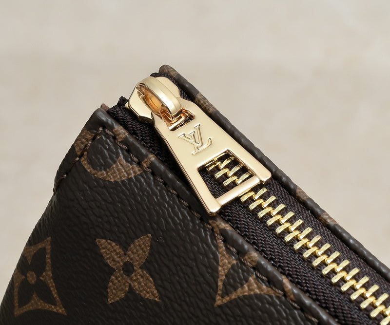 LLP027 Leather bag 26-20-12CM Or 34-24-12CM Bags