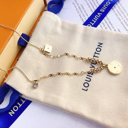 X113  Titanium steel four-leaf flower bead necklace jewelry