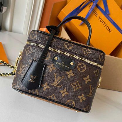 LLP220 Shoulder Bag 19-13-11CM Bags