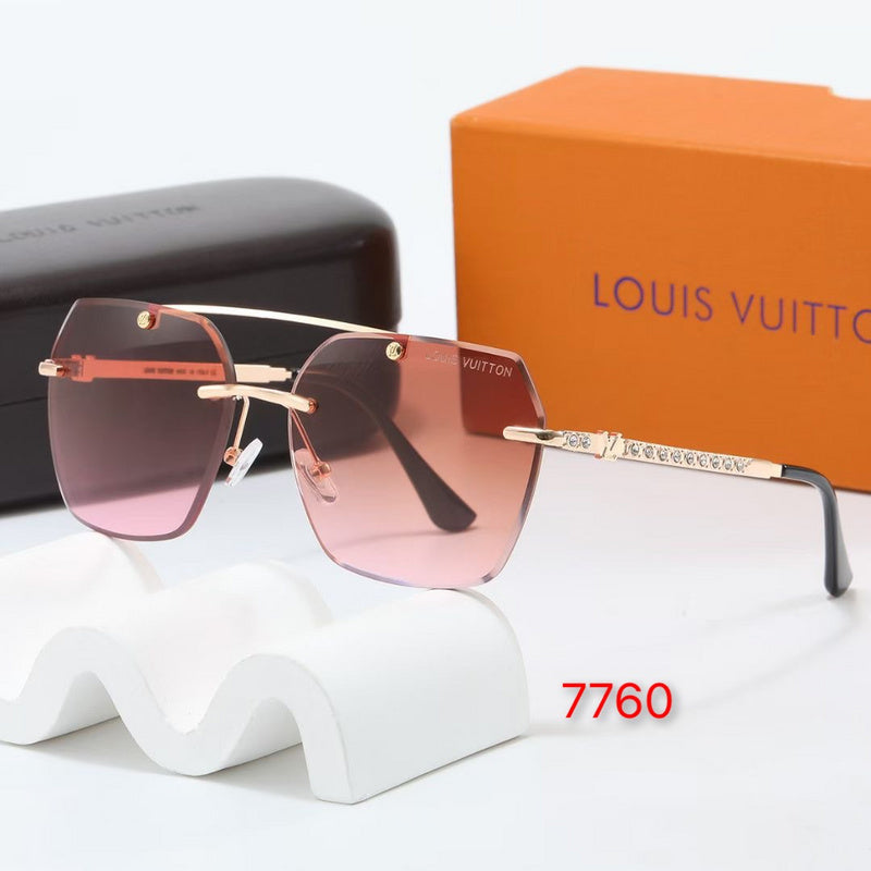 7760 Sunglasses with box