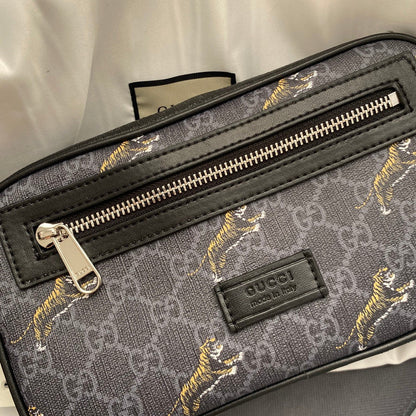 LGP23 Pocket Bag 24-14-5.5CM Leather  for women and men  Bags