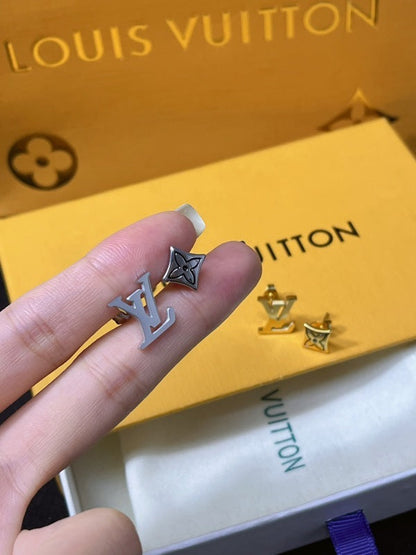 A1177   Men's and women's titanium steel earrings and jewelry