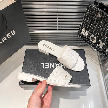 MJCS08 Leather slippers Women shoes 35-40 With box