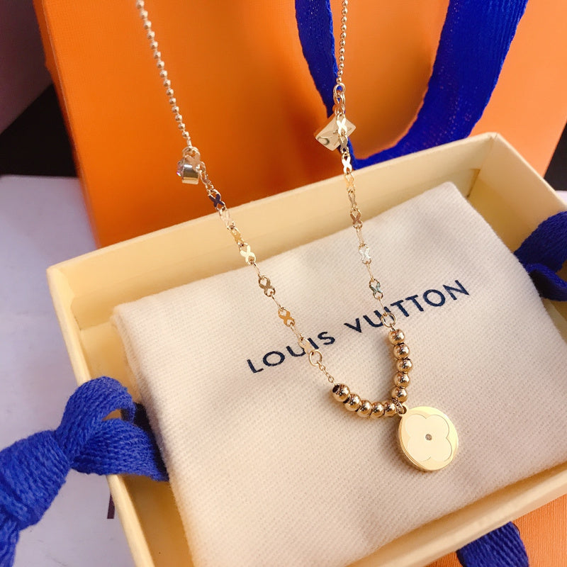 X113  Titanium steel four-leaf flower bead necklace jewelry