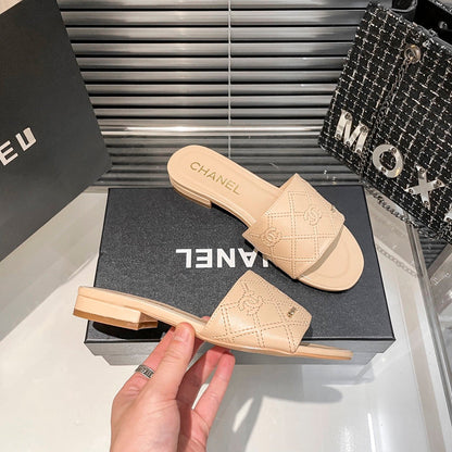 MJCS08 Leather slippers Women shoes 35-40 With box