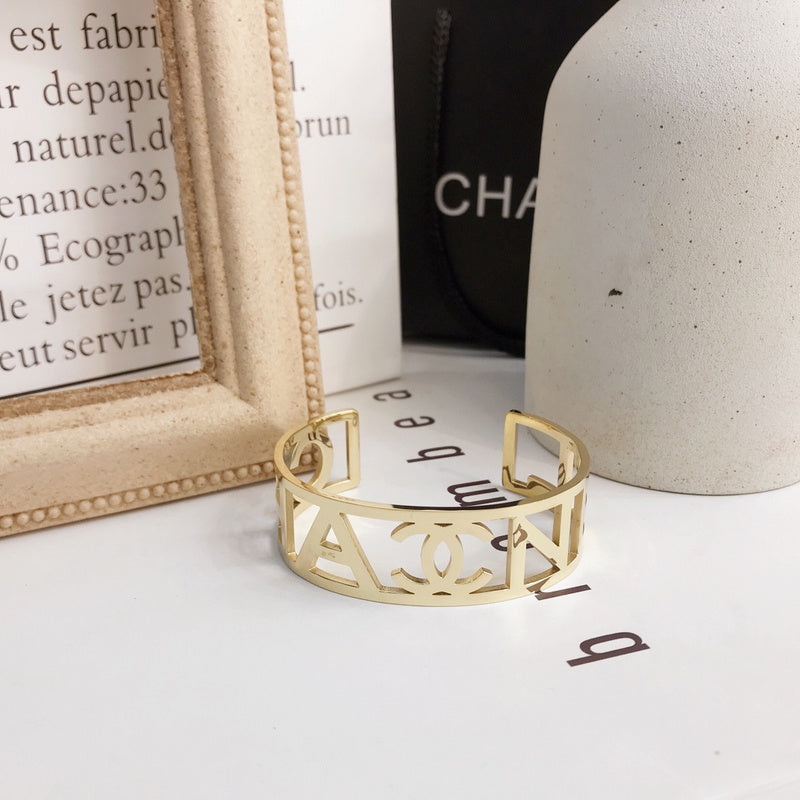 CS044  Fashion High Quality Women Bracelet Jewelry