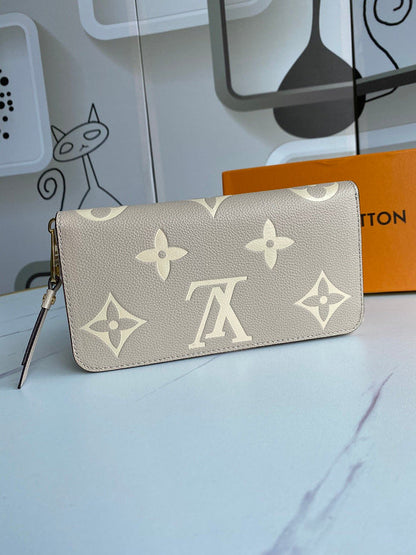 LLP39 Fashion zipper wallet portable wallet 19.5X10cm