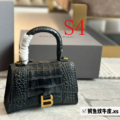 ABP17 High quality Leather 19-13CM Bag with Box