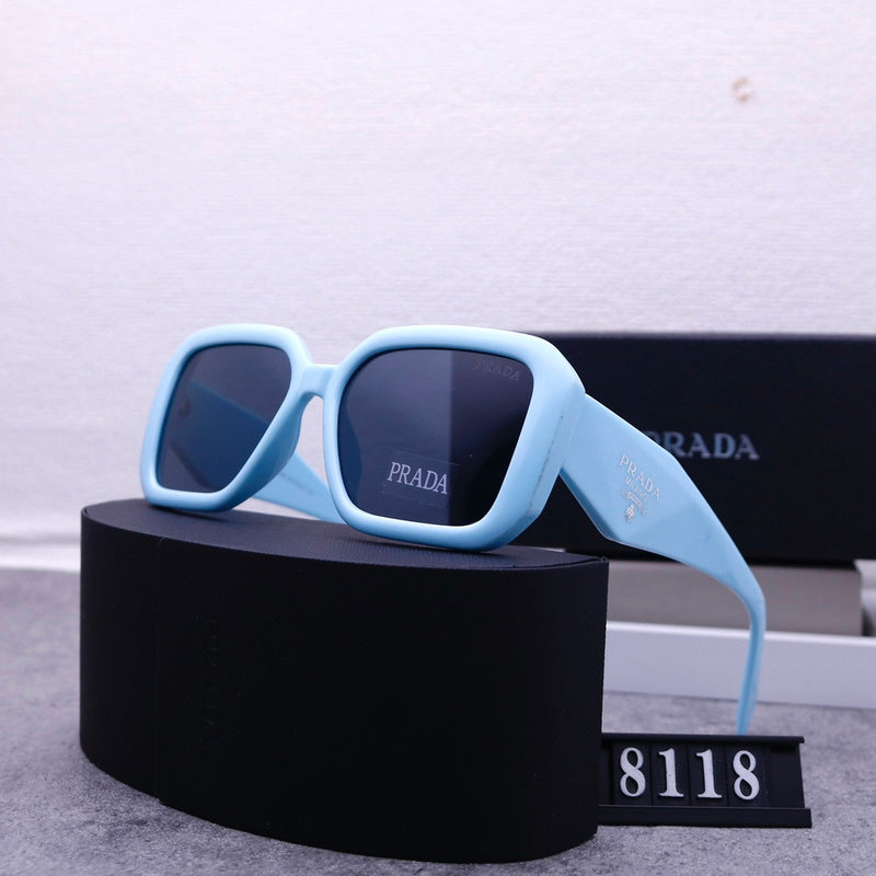 8118 Sunglasses with box