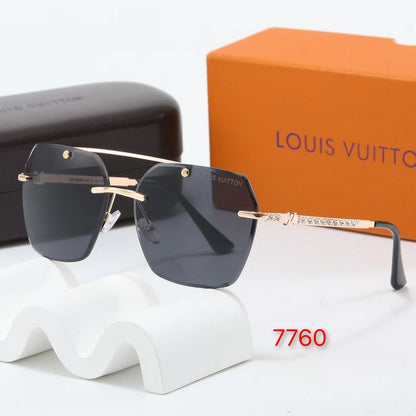 7760 Sunglasses with box