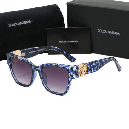4470  Sunglasses with box