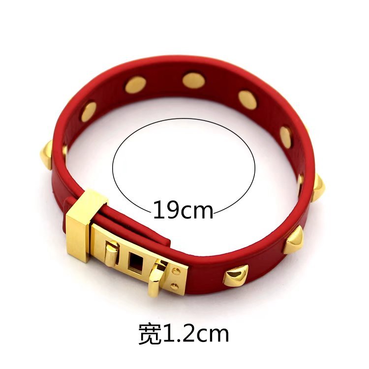 HB04   Women's rivet leather bracelet jewelry