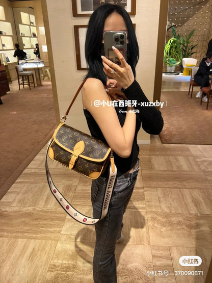 MLP02 Women's new fashion 24*14cm baguette bag