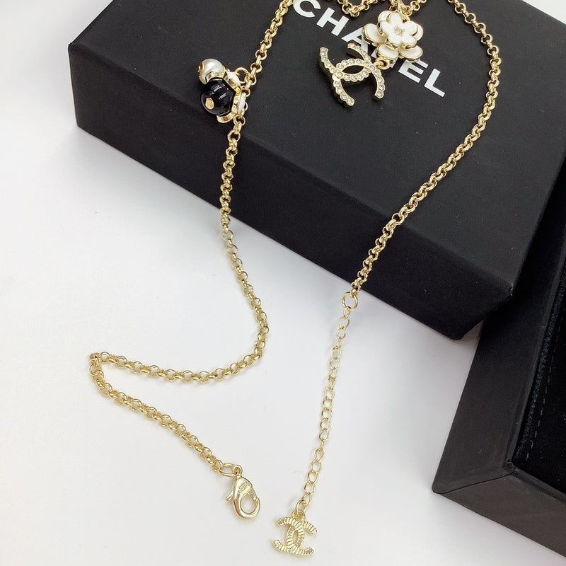 CHN84   Classic gold-plated women necklace  Jewelry