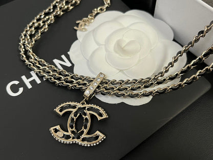 X555  Women's three-layer leather diamond necklace jewelry