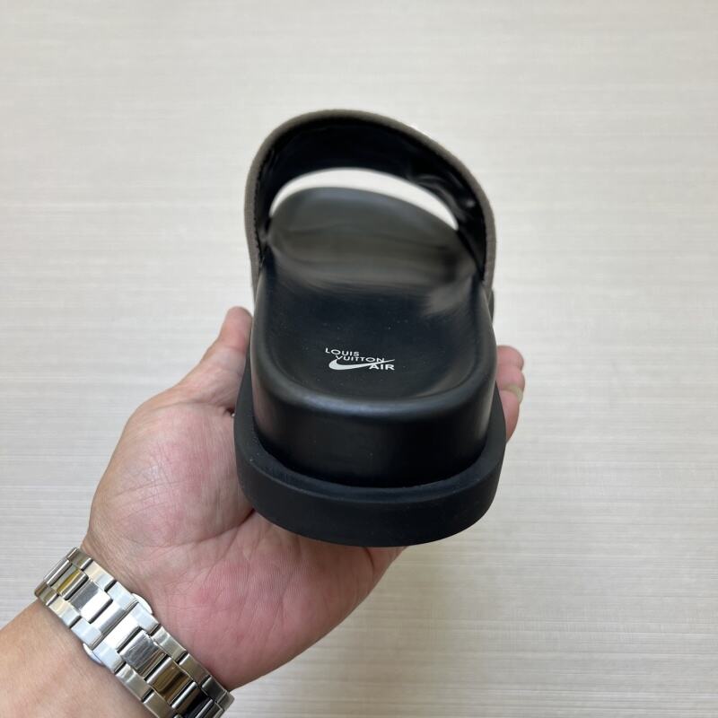 YLS01 Slippers Men shoes 38-45 With box