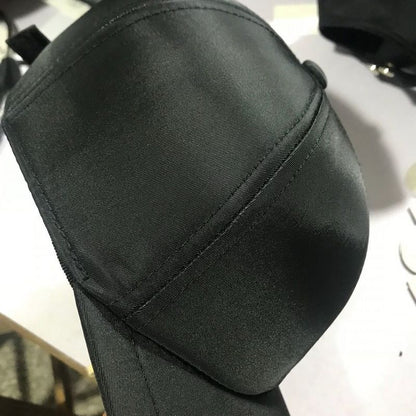 CHH1 Black cap, simple and stylish