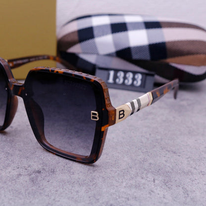 1333  Sunglasses with box