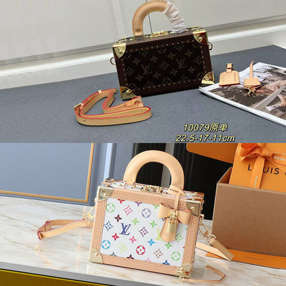 LLP021 Leather Bag 22.5-17-11CM Hard box high-quality Shoulder Bags