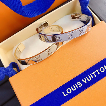 LS018 Fashion Stainless Steel Women Bracelet   Jewelry