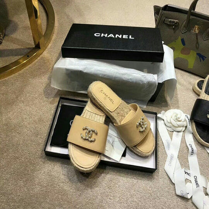 MCS0 Leather slippers shoes 35-40 With box