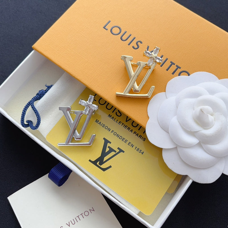 D181  New women's brooch jewelry