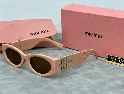 6152 Sunglasses with box