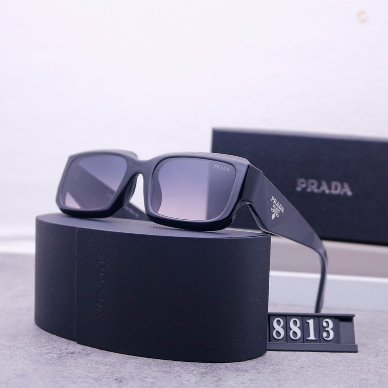 8813 Sunglasses with box