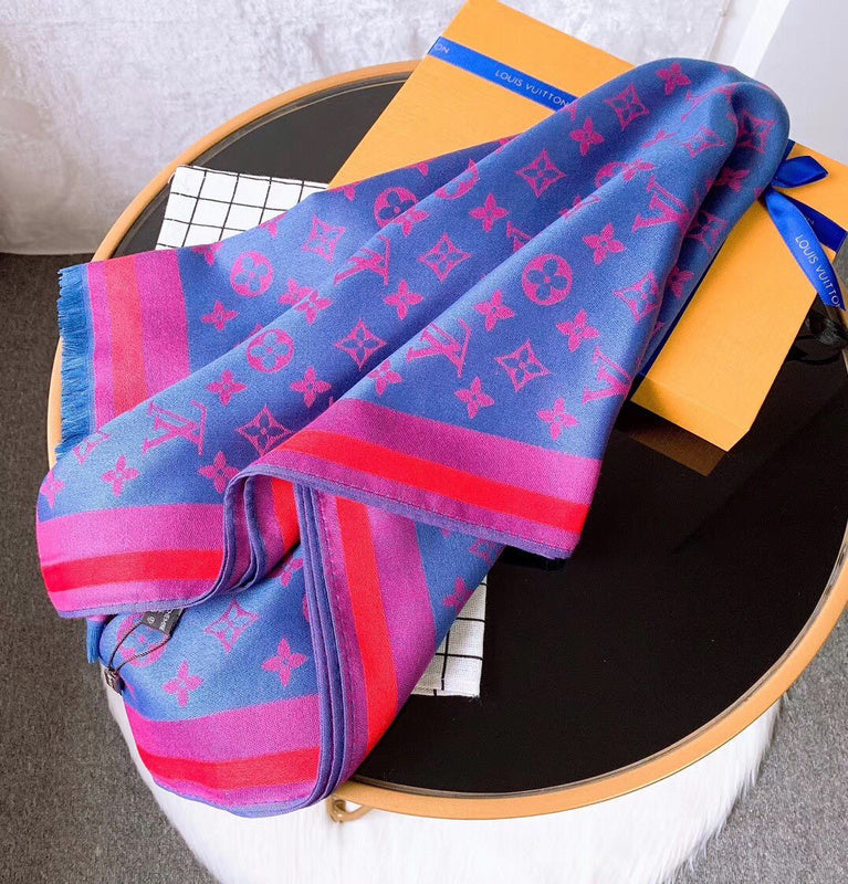 XLC0 Silk satin 70-180CM Scarf