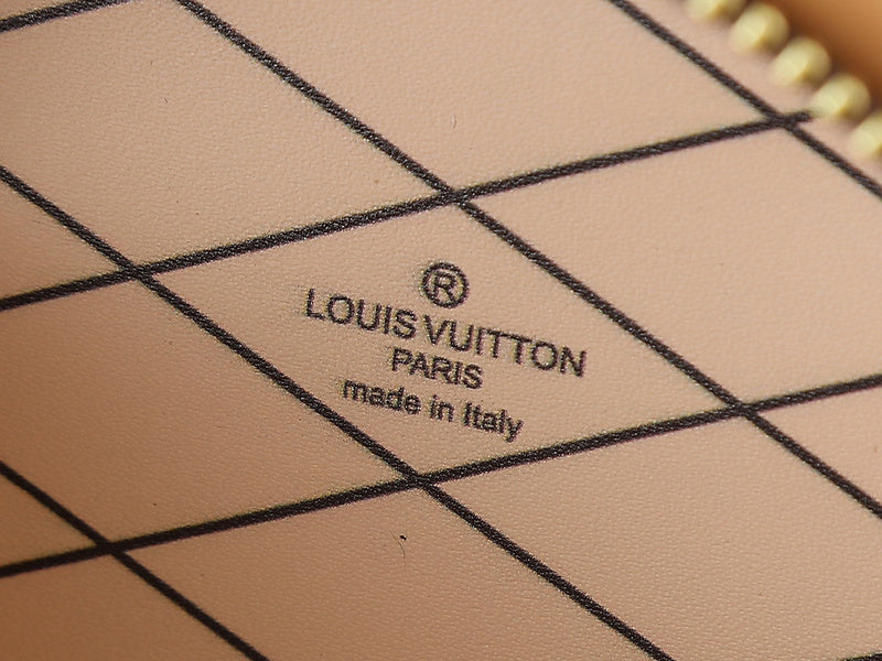 LLP116 Leather Bag 13-12-6.5CM Shoulder Bags