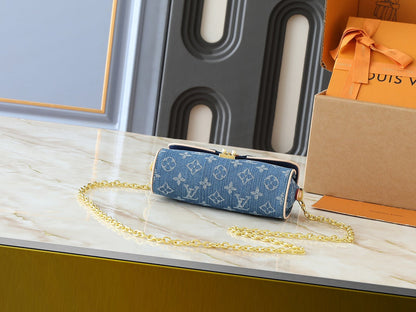 LLP218 Shoulder Bag 20.5-11-6CM Bags With Box