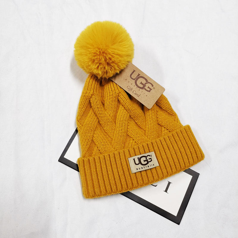 PUGH3  Women's slash hairball hat