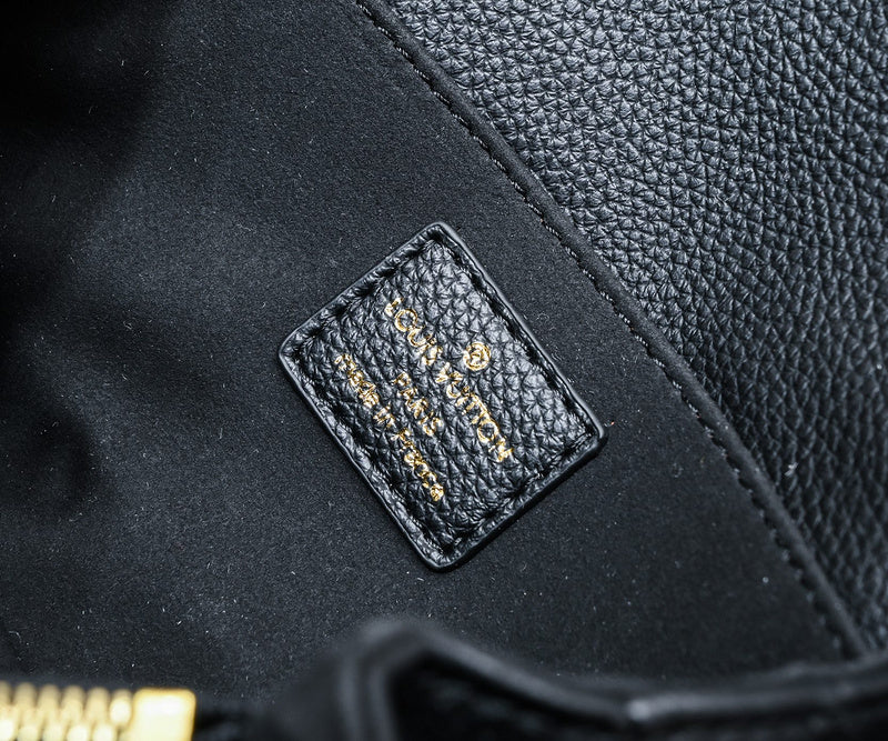 LLP040 Leather bag 21.5x13.5x6CM Bags