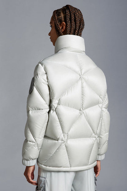 042107  Men's and women's down jackets