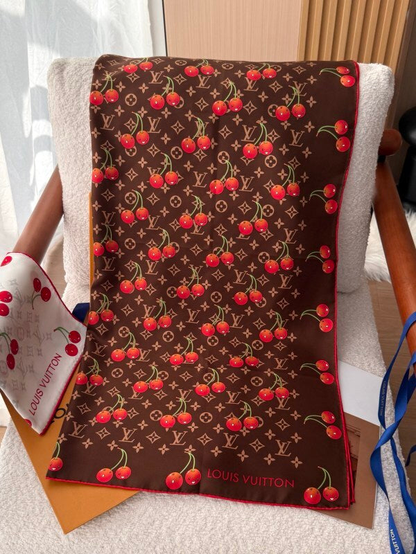 XLC12 Silk satin 90-90CM Scarf