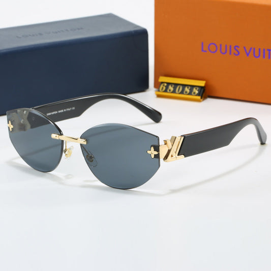 68088  Sunglasses with box