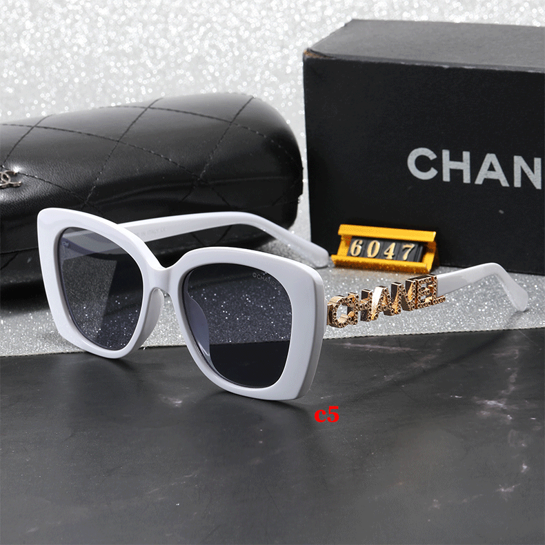 6047  Sunglasses with box