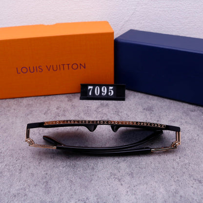 7095 Sunglasses  with box