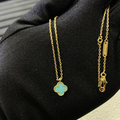 AVSN2  Mini Sky River color four-leaf clover necklace jewelry