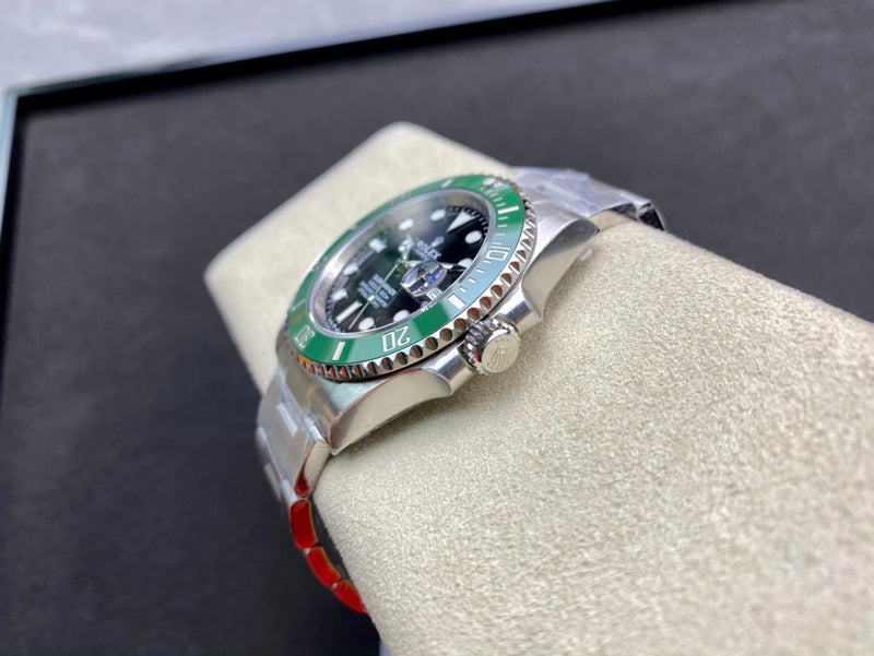 RW71    Men's mechanical watch with 316L steel case 41MM